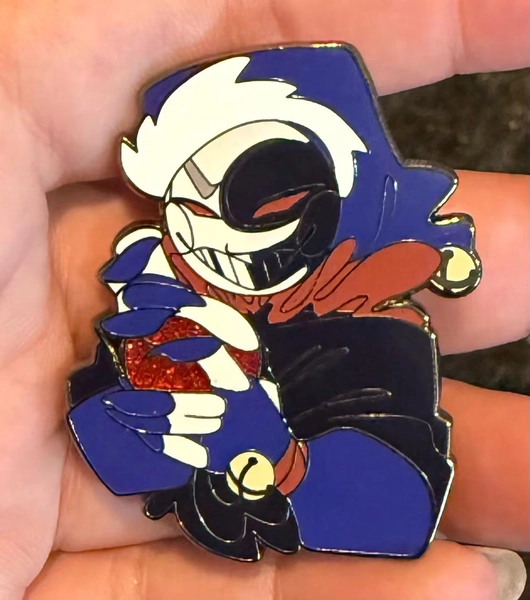 Fairytale - Daycare Attendant Fan Pin