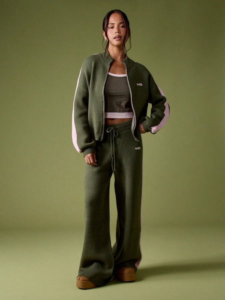 MISSGUIDED Knitted Wide Leg Trouser With Embroidery And Stripe Detail For Winter Layering Cozy Casual Comfort Christmas