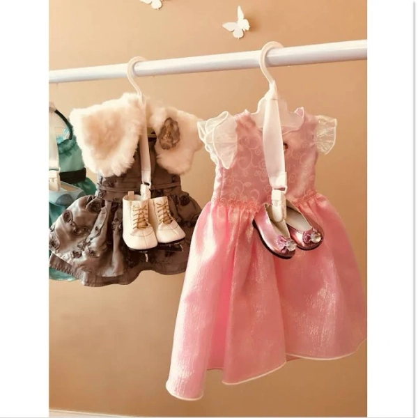 The American Girl Doll Ultimate Storage System Add-On Doll-it-Up! Shoe Keeper Clips