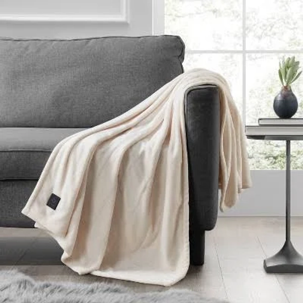Brookstone Heated Solid Plush Throw