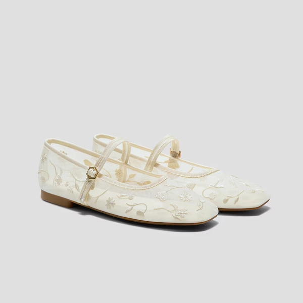 Square-Toe Mary Janes (Margot Mary Jane), CREAM FRENCH FLORAL MESH, EU35 | VIVAIA