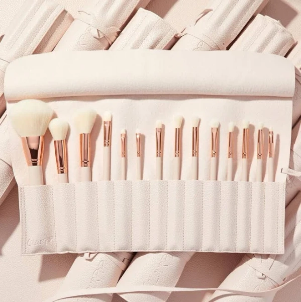 Colourpop Ultimate Brush Roll Makeup Kit