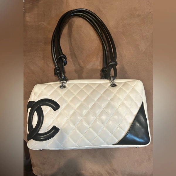 Chanel White/Black Quilted Leather Cambon Ligne Bowler Bag