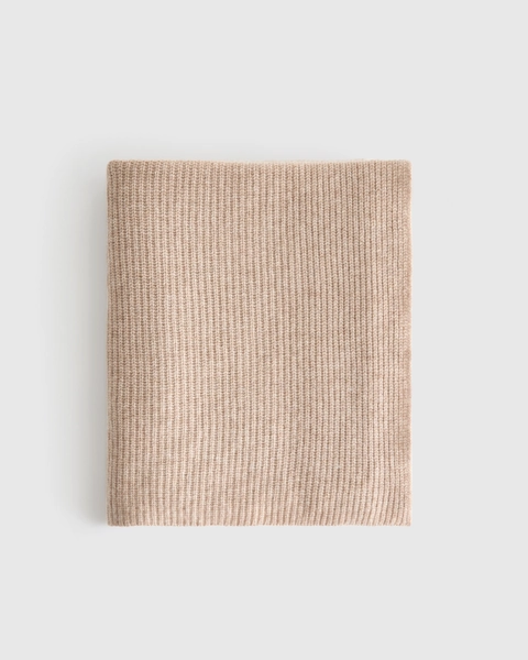 Ribbed Knit Cashmere Throw in Oatmeal