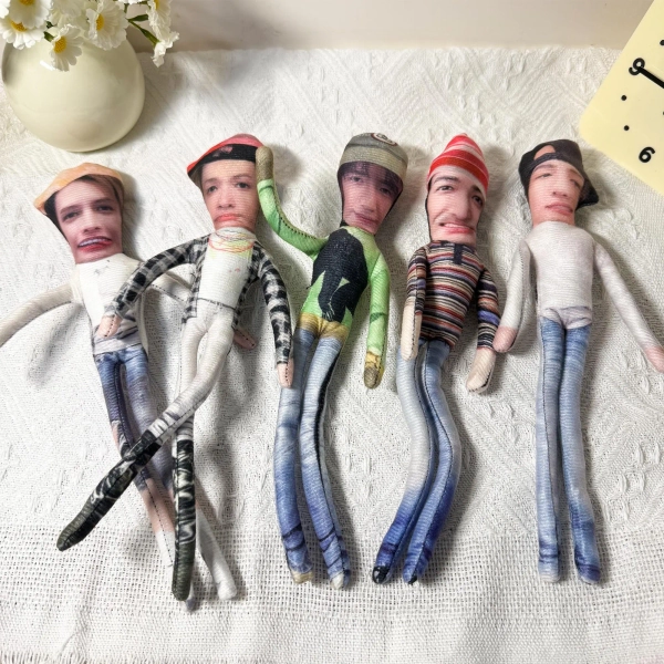 COER Abstract Plush Doll, Kpop Plushie, Martin