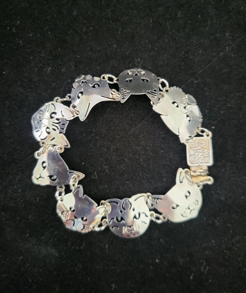 Wild Bryde Silver Tone Rhodium Cat Face Link Bracelet