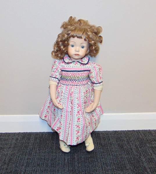 Jenny Artist Doll Expressions Collection 1992 19” Dianna Effner - VGC