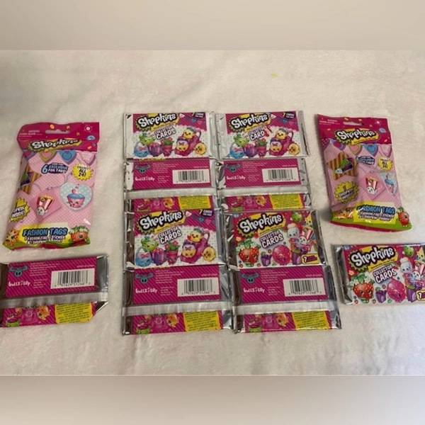 Shopkins Collector Cards with Fashion Tags 10 packs of Collector Cards
