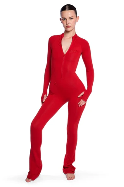 BASICS JUMPSUIT (KISS ME RED)