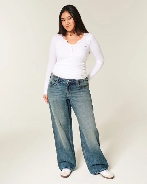 Low-Rise Medium Wash Baggy Jeans