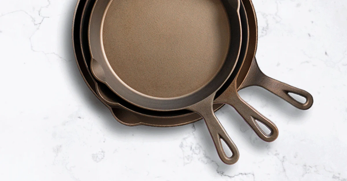 Dutch Ovens, Griddles & Lids