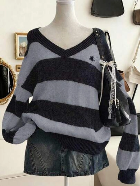 Lalippa Women's V-Neck Dropped Shoulder Long Sleeve Striped Knit Loose Sweater, Christmas