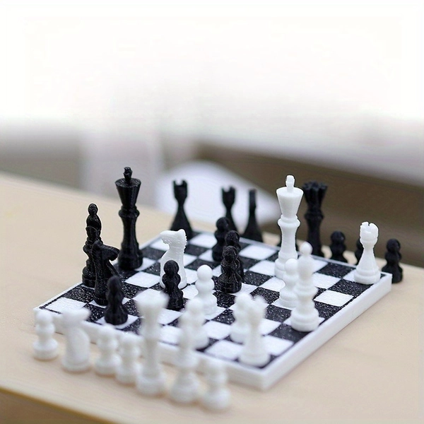 Durable • 1:12 Scale Mini Chessboard & Dollhouse Life Scene Model • Realistic Black & White Checkered Board with 12 Small Dolls, Detailed Miniature Gameboard for Display, Collectors, Miniature Dollhouse, Collector's Item, Detailed Miniatures, Best for Christmas