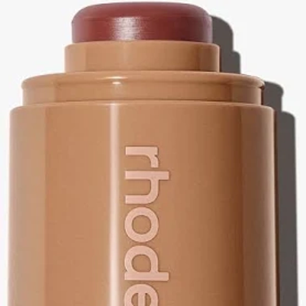 Rhode Pocket Blush The Natural Flush