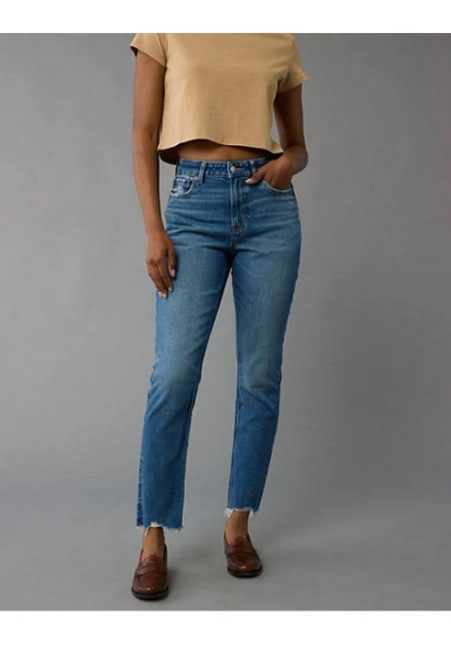 AE Strigid Mom Jeans
