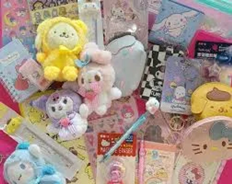 Sanrio Mystery box set| kawaii mystery box | Sanrio cute gift box| Sanrio plushie| Cute mystery kawaii box japan| Sanrio surprise grab bag|