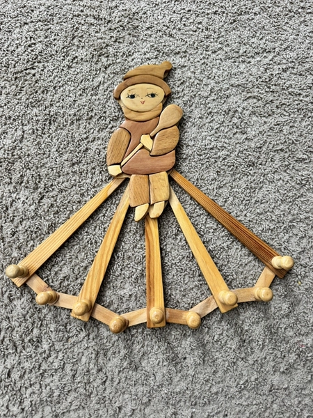 Vintage Wood Intarsia Inlay 9 Peg Hook Accordian Wall Rack Nursery Folk Art 