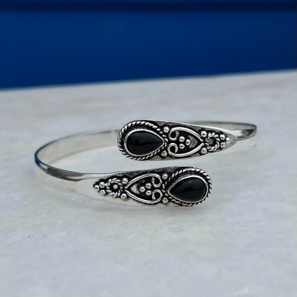 Black Onyx Bangle, Statement Bangle, 925 Sterling Silver Bangle, Gemstone Bangle, Women Bangle, Handmade Bangle, Adjustable Bangle, Gift Her