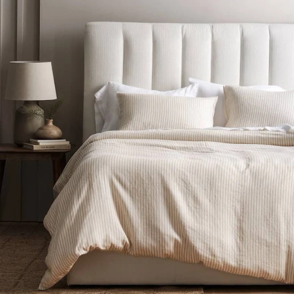 quince European Linen Duvet Cover