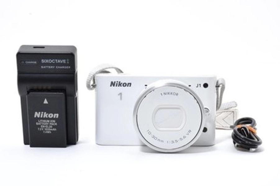 Nikon 1 J1 Digital Camera w/ 1 NIKKOR VR 10-30mm PD-ZOOM Tested Works #2795455 | eBay