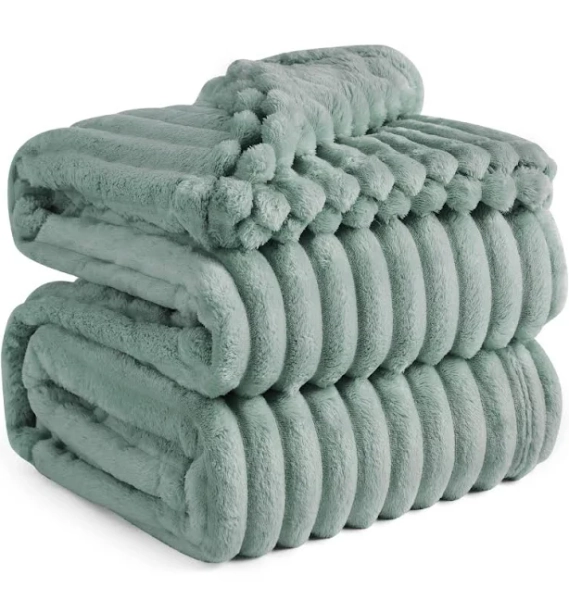 Bedsure Sherpa and Fleece Reversable Blanket