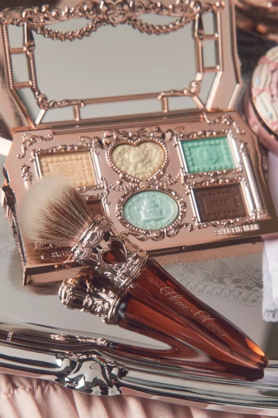 Flower Knows The Sweetie Bear Series Rounded Blush Brush