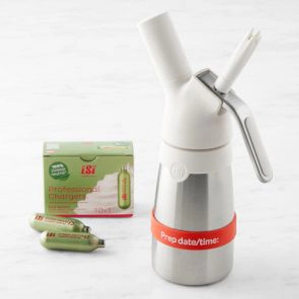 iSi Ivory Cream Whipper 1/2 Pint  with 10 Pack ProChargers