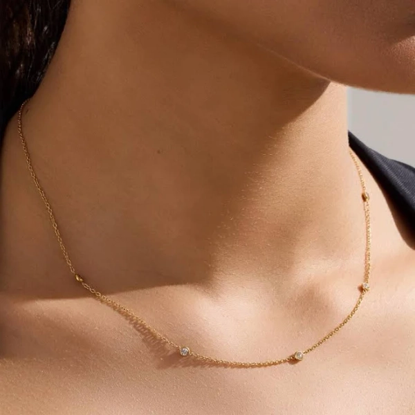 EVRY JEWELS WATERPROOF 18K Gold Plated Stainless Steel Livia Necklace