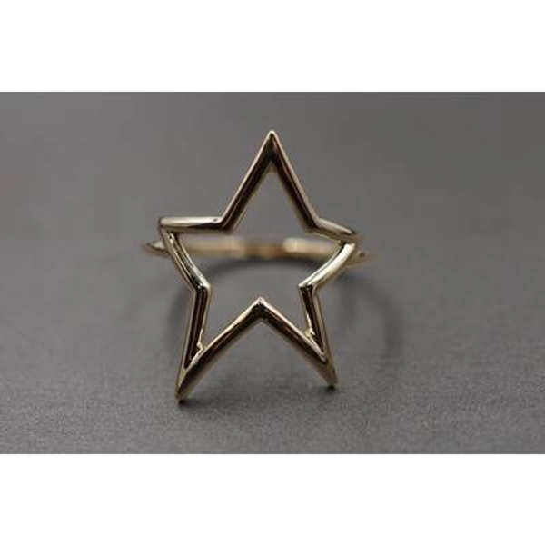 "10K Solid Yellow Gold 0.8\" Polished Open Star Band Ring."