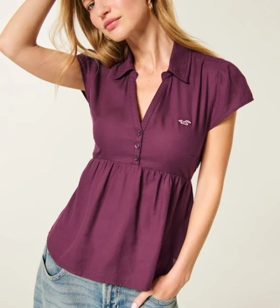 Women's Hollister Babydoll Shirt in Burgundy