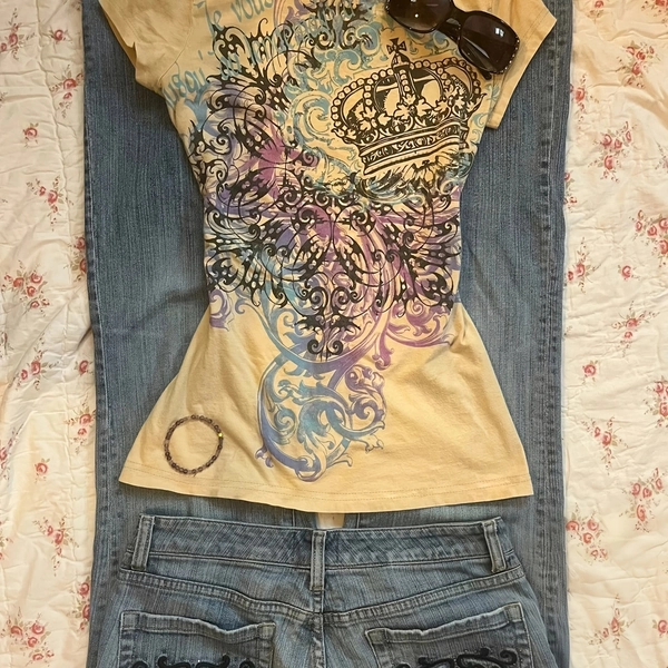 Y2K Crown Print Women's Round Neck Slim-Fit Short Sleeve T-Shirt