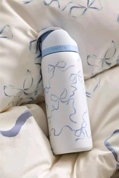 Owala Blue Bows 32 Oz Exclusive Stainless Water Bottle With Straw