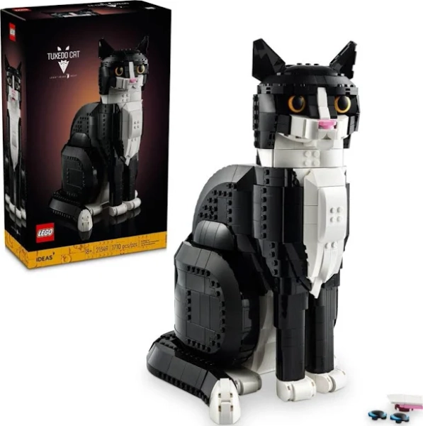 LEGO Ideas Tuxedo Cat