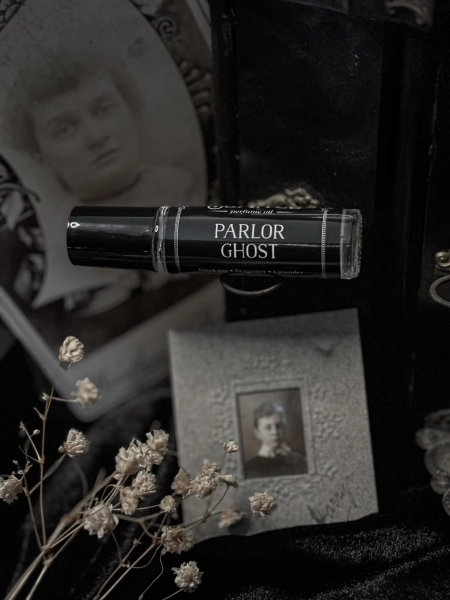 Seance Perfume | Parlor Ghost 
