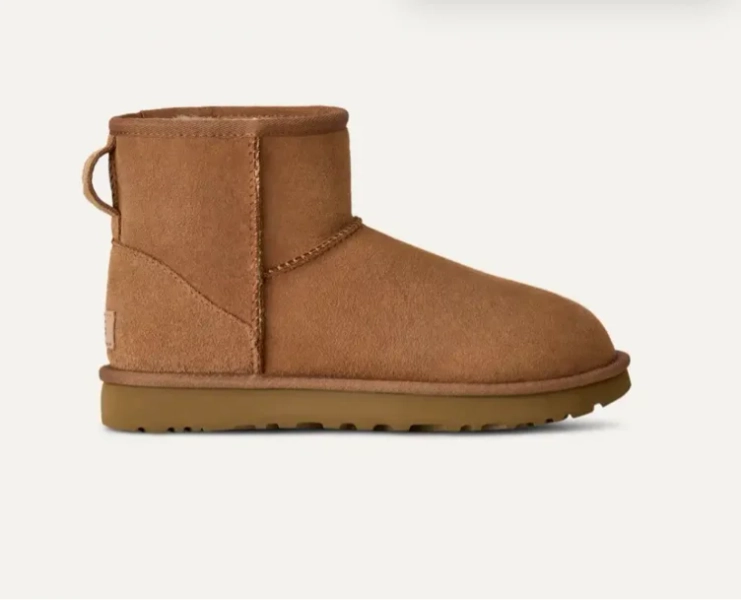 UGG® Women's Classic Mini Classic BootS