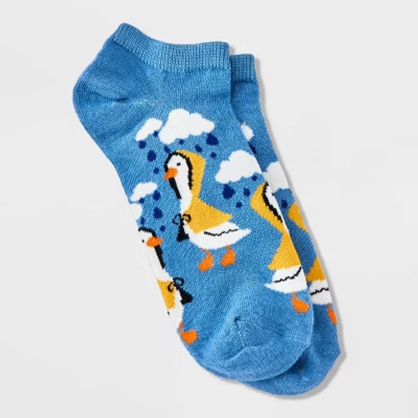 Women's Rainy Ducks Low Cut Socks - Denim Blue 4-10: Fun Animal Icon Pattern, Lightweight Banded Cuff