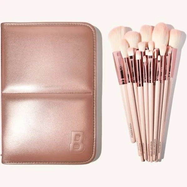 Beauty Bay Rose Glow 18 Piece Brush Set with Brush Stand