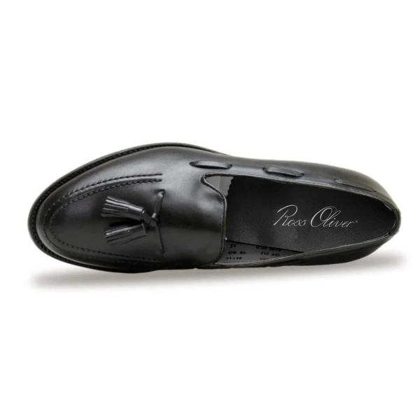 Pembroke Desserto Cactus Leather Tassel Loafer | Black - Black / UK6 / EU40 / US7