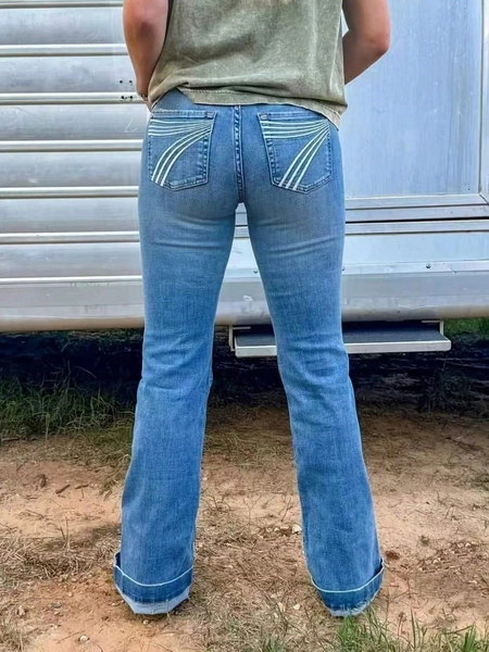 Women's Embroidered Back Pocket Flare Jeans, Elastic, All Season