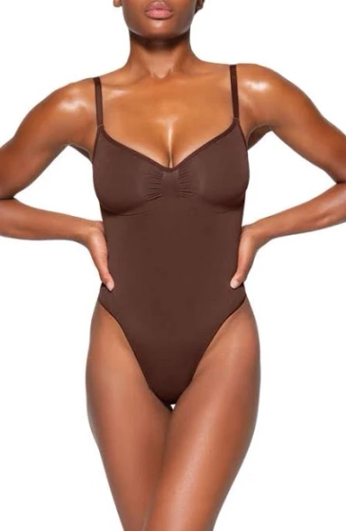 Skims Women's Seamless Sculpt Thong Bodysuit