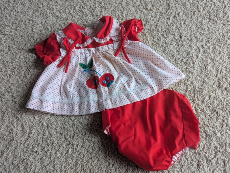 Vintage 1980s Baby Girl 0-3 Months Happy Cherries Dress &amp; Bloomers Set Boho Baby