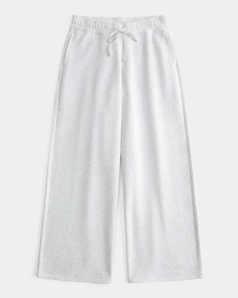 Hollister Feel Good Low-Rise Baggy Sweatpants