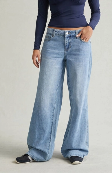 Casey Low Rise Baggy Jeans Astrid