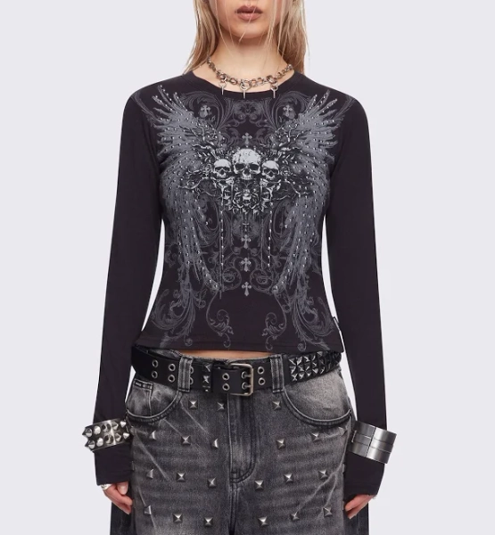 Minga London Skull Graphic Long Sleeve Top