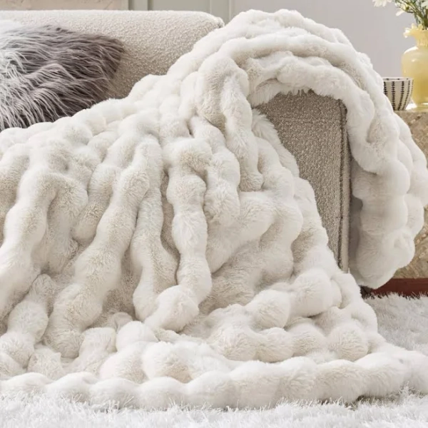 Ultra-Plush Bubble Faux Fur Blanket