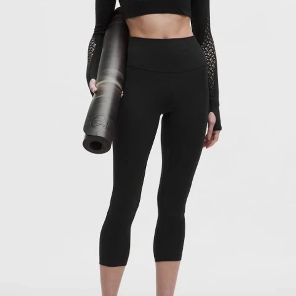 lululemon Capri Leggings Align High-Rise Crop 23