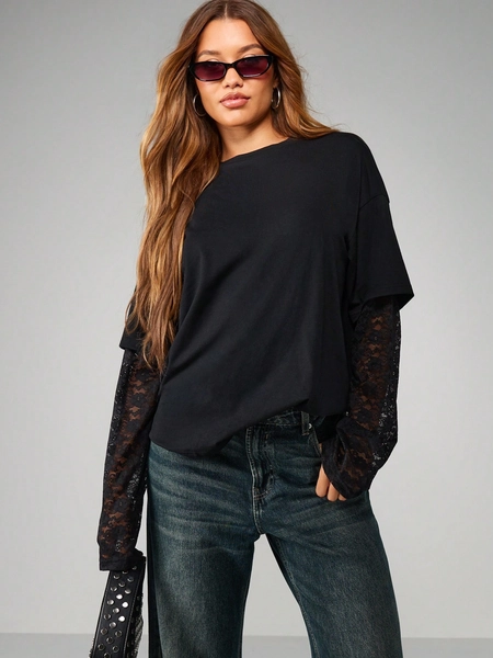 MISSGUIDED Black Oversized T-Shirt With Lace Sleeves Design