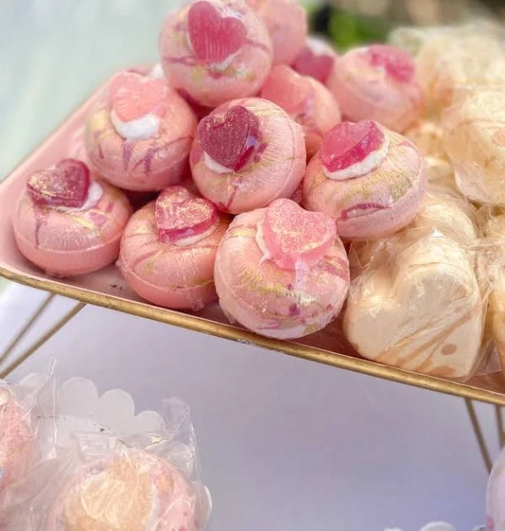 Strawberry Daiquiri Bath Bomb Mini Donut