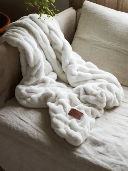 Comfrt Dreamer Blanket