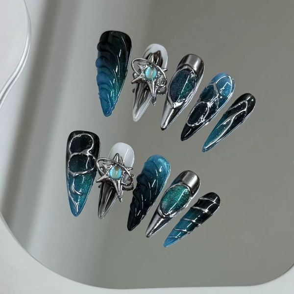 10pcs Handmade Press on Nails Gothic Punk Metal Silver Irregular Lines Fake Nail Tips Wearable Dark Blue Spice Girl False Nails